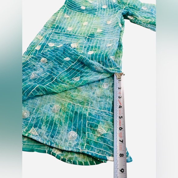 Ali Miles Artsy Embroidered Top Button Up, Sheer Blue Geometric, Size Medium - Picture 10 of 11